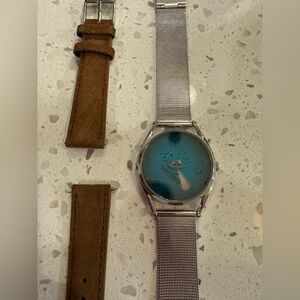 Mr Jones “Beam me up!” Watch